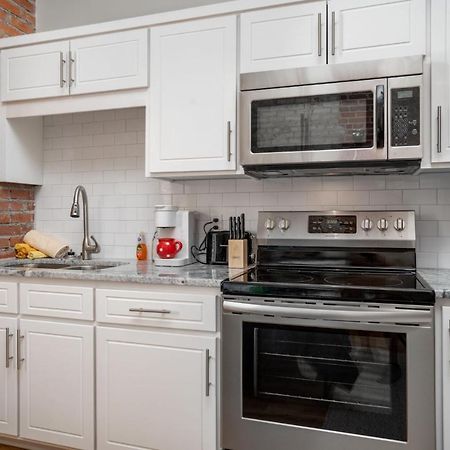 The Davis Lofts At Main Street - Unit 3D Daire Rocky Mount Dış mekan fotoğraf